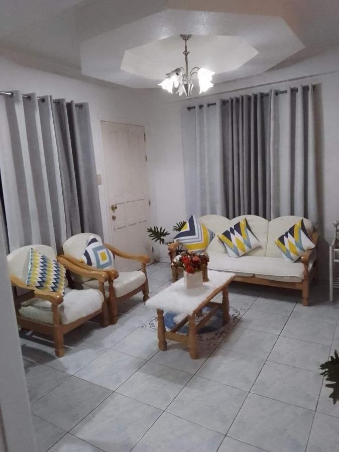 Emiliez Place Багио Экстерьер фото