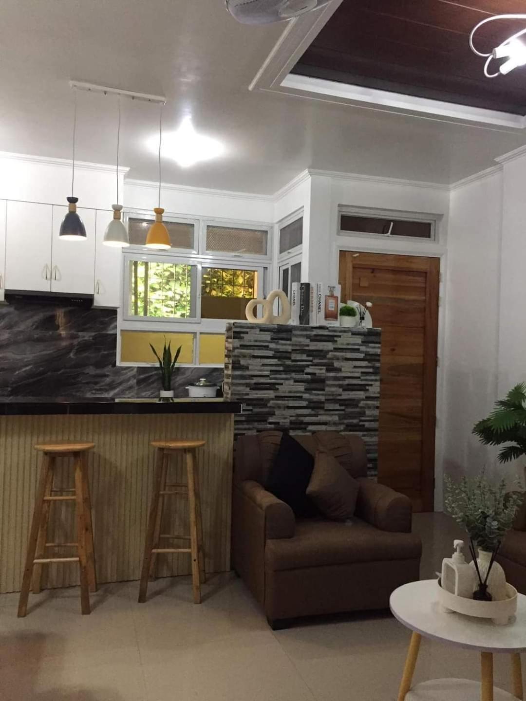 Emiliez Place Багио Экстерьер фото